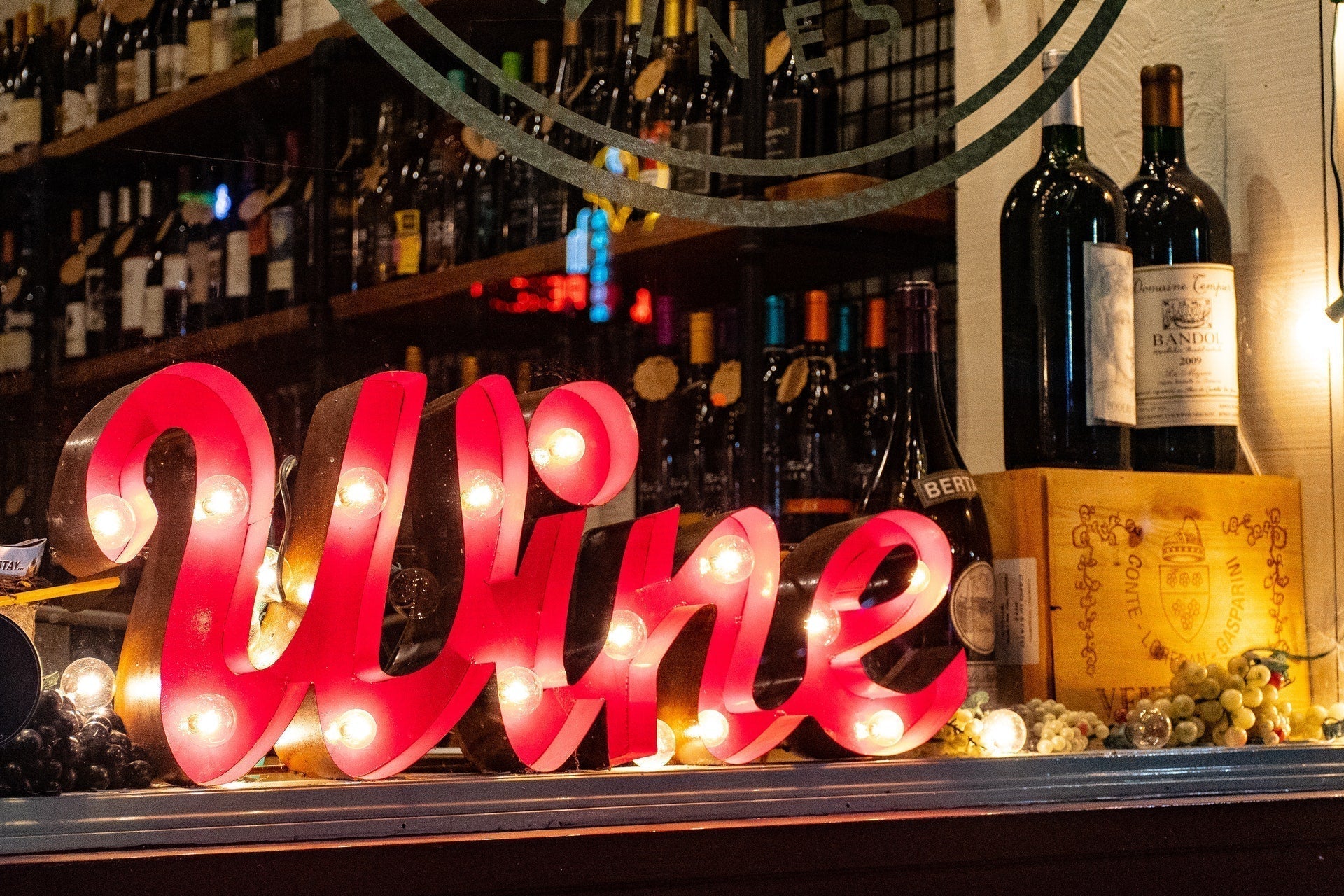 Wine-is-expensive-in-Bali.-With-GoDrinks-it-doesn-t-have-to-be. Go Drinks